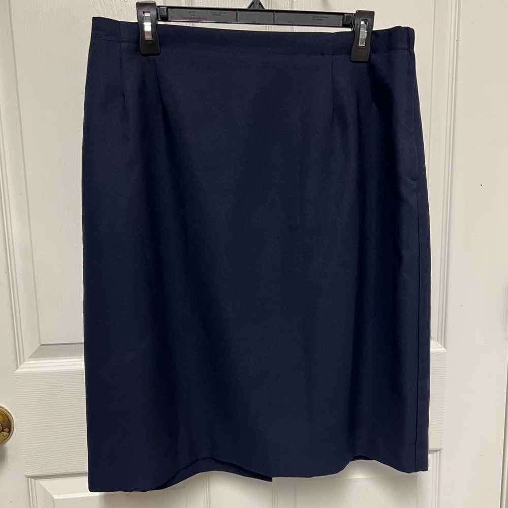 Vintage Women's First Lady Navy Skirt Suit - Picture 11 of 16